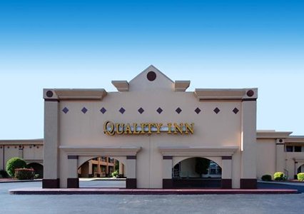 Quality Inn Southwest  01.[1]